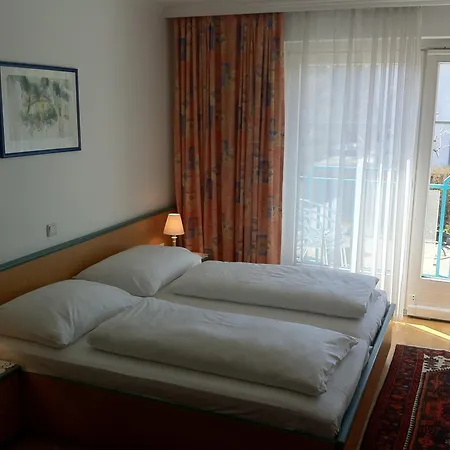 Gaestehaus Plank Guest house Graz