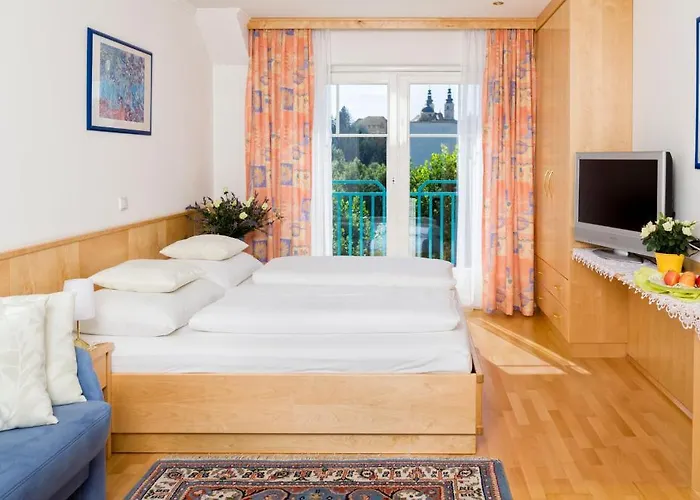 Gaestehaus Plank Gasthuis 3*