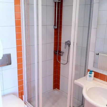 Gaestehaus Plank 2* Graz