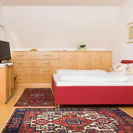 Gaestehaus Plank Graz